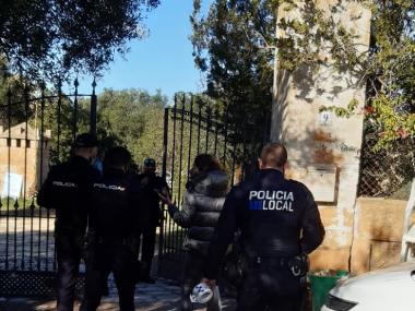 Precinte de la Cova del Pirata. 