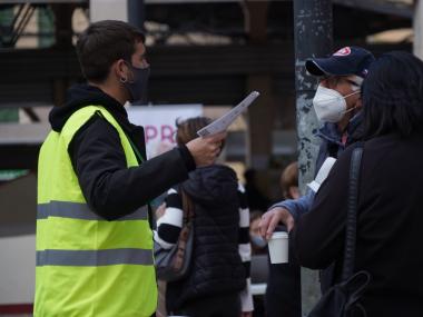 Punt informatiu de la ZPR a la plaça de les Verdures. 