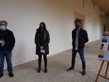 Antoni Ferrer, Margalida Pascual i Mateu Marcé durant la presentació de la Setmana del Llibre 2021. 