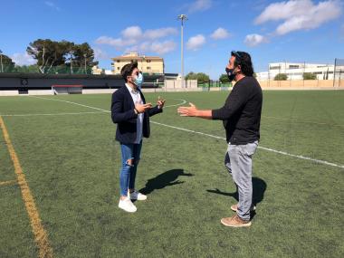 El delegat d'Esports, Artur Aguiló, i el tècnic d'instal·lacions esportives, Joan Pont. 