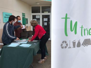 Punt informatiu al Centre Cívic de Cales de Mallorca. 