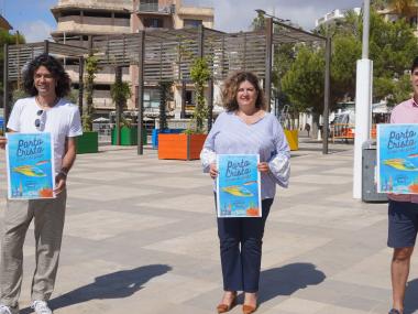 Carles Grimalt, Maria Antònia Truyols i Sebastià Nadal, presentant 'Porto Cristo, la mar de guapo'. 