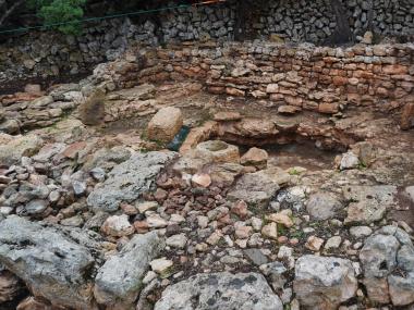 L'edifici absidal que s'ha restaurat i adequat. 