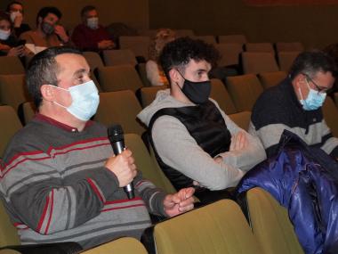 Els ciutadans han pogut fer preguntes a l'equip de govern. 