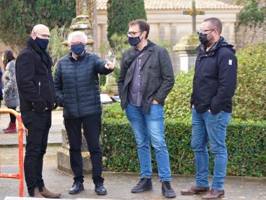 L'historiador, Antoni Tugores, explica les tasques que es duen a terme a Son Coletes. 