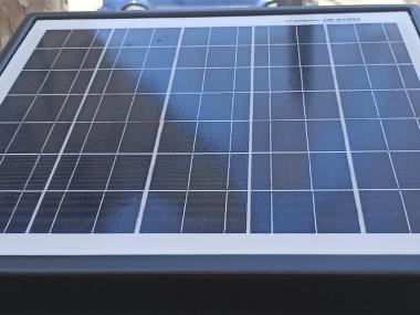 Els nous parquímetres són energèticament autònoms i permeten fer el pagament amb targeta