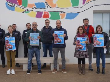 Presentació de la VII Bicicletada solidària a l'IES Porto Cristo. 