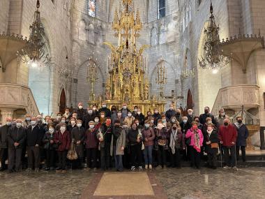 Moment de la visita a l'Església de la Mare de Déu dels Dolors, amb el delegat de Gent gran, Artur Aguiló. 