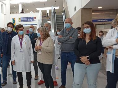 El batle de Manacor, Miquel Oliver, ha assistit a l'actuació musical aquest dijous, en motiu del 25è aniversari del centre hospitalari. 