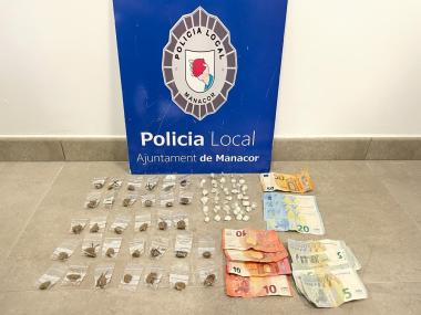 Imatge del material intervingut per la Policia Local. 