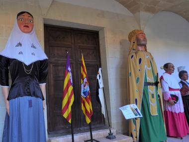 Exposició de Gegantes i Gegants mallorquins. 