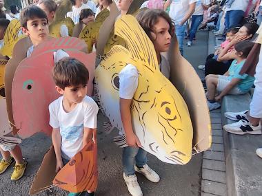Desfilada de Carrosses i Comparses de les Fires i Festes de Primavera 2024. 