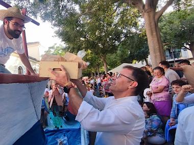 Desfilada de Carrosses i Comparses de les Fires i Festes de Primavera 2024. 