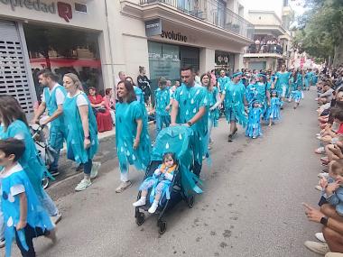 Desfilada de Carrosses i Comparses de les Fires i Festes de Primavera 2024. 