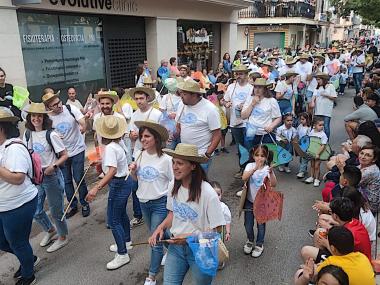 Desfilada de Carrosses i Comparses de les Fires i Festes de Primavera 2024. 