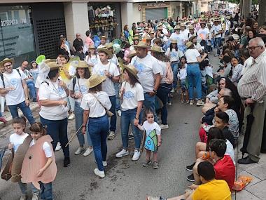Desfilada de Carrosses i Comparses de les Fires i Festes de Primavera 2024. 
