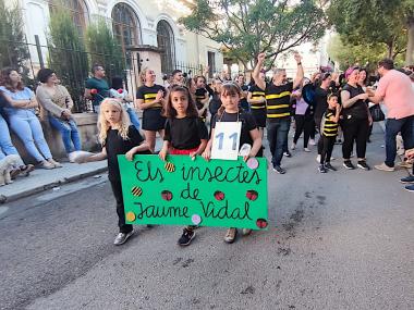 Desfilada de Carrosses i Comparses de les Fires i Festes de Primavera 2024. 