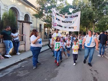 Desfilada de Carrosses i Comparses de les Fires i Festes de Primavera 2024. 