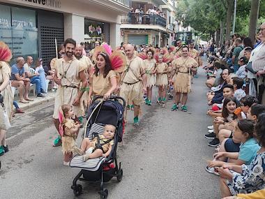 Desfilada de Carrosses i Comparses de les Fires i Festes de Primavera 2024. 