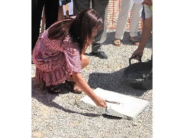 COL·LOCACIÓ DE LA PRIMERA PEDRA DEL NOU COL·LEGI D'EDUCACIÓ PRIMÀRIA I INFANTIL.