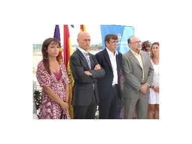 COL·LOCACIÓ DE LA PRIMERA PEDRA DEL NOU COL·LEGI D'EDUCACIÓ PRIMÀRIA I INFANTIL.