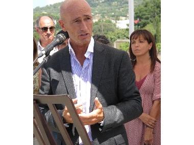COL·LOCACIÓ DE LA PRIMERA PEDRA DEL NOU COL·LEGI D'EDUCACIÓ PRIMÀRIA I INFANTIL.