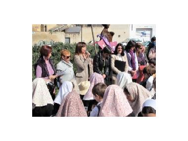 HOMENATGE DONES ESCRIPTORES