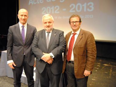 EL BATLE DE MANACOR CONCLOU LA CERIMÒNIA DE GRADUACIÓ DE LA UOC 2012/2013