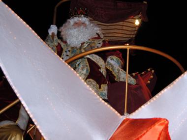 Els Reis d'Orient arribaren a Manacor amb regals, música i caramels