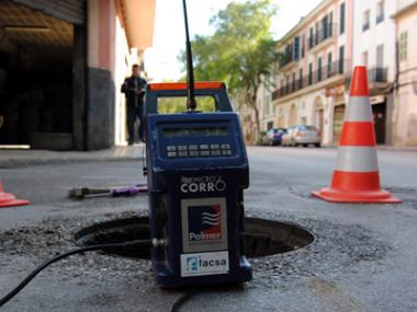 TREBALLS DE DETECCIÓ DE FUITES D’AIGUA  A LA XARXA D’ABASTAMENT DE MANACOR