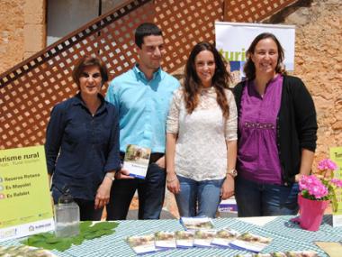PRESENTADA LA NOVA GUIA  DE TURISME RURAL DE MANACOR