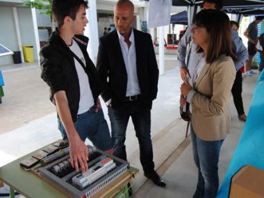 VISITA A LA FIRA DE D'FP A L'IES MANACOR