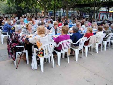 350 PERSONES PARTICIPAREN  A LA X TROBADA DE GENT GRAN DE MANACOR