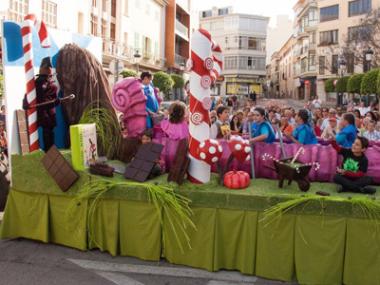 EL COL·LEGI LA SALLE GUANYA LA DESFILADA DE CARROSSES I COMPARSES DE MANACOR
