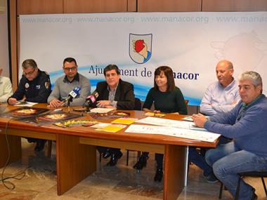 120 foguerons cremaran pels carrers del municipi de Manacor durant la nit de Sant Antoni
