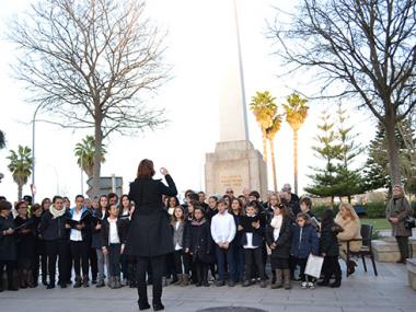 Manacor recupera l'ofrena floral a l'obelisc dedicat a Alcover