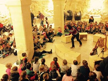 La XII Marató de Rondalles familiaritza centenars d’infants, joves i adults amb els relats típics del nostre folklore