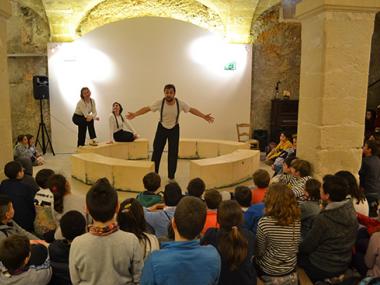 La XII Marató de Rondalles familiaritza centenars d’infants, joves i adults amb els relats típics del nostre folklore