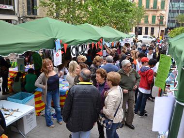 245 alumnes emprenedors de la comarca mostren a Manacor les idees, les cooperatives i les ONG solidàries que han creat