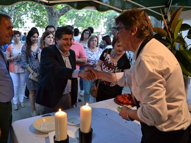 La fantasia de la Desfilada de Carrosses i Comparses i la Jornada de Cuina posen punt i final a dues setmanes de festes