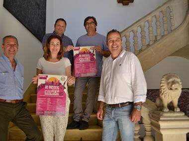 Els comerciants del carrer de Ciutat conviden tothom a passejar-hi i a assistir a la festa que dissabte horabaixa oferirà desenes d’activitats 