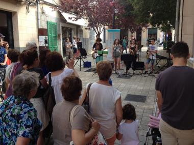 El ‘Vermutejant’ cita els dissabtes a la plaça de ses Verdures els amants dels bons productes, la gastronomia, la música i el vermut