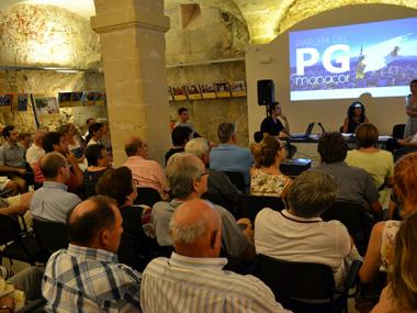 Més de cent persones acudeixen a la primera reunió per explicar tot el que preveu el futur Pla general de Manacor