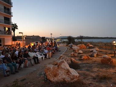 La història i la música marquen l'inici de les Festes de s'Illot