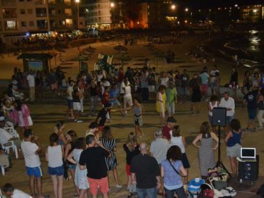 Uns focs d’artifici espectaculars, ball i l’animació dels gegants posen el punt i final a nou dies de festa i activitats a s’Illot