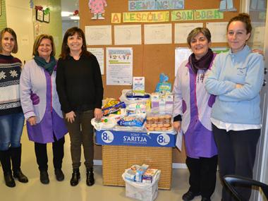 Les escoletes municipals de Manacor recullen aliments infantils amb una festa i els donen al Banc d’Aliments