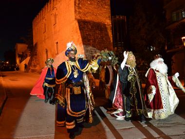 Ses Majestats els Reis d’Orient arriben als diferents nuclis del municipi de Manacor carregats d’il·lusió