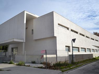 L’Ajuntament contribuirà econòmicament a convertir l’edifici dels Sementals en part del l’escola Simó Ballester