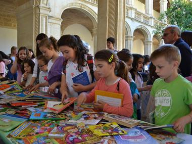 La Fira del Llibre, presentacions de novetats editorials i espectacles per a tots els públics ompliran Manacor de cultura