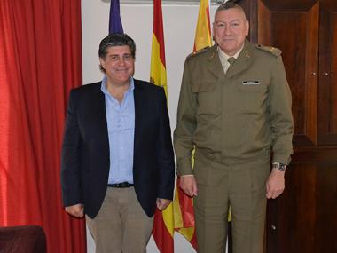 La Policia Nacional s’ofereix a col·laborar per acabar amb els problemes que afecten les cales verges